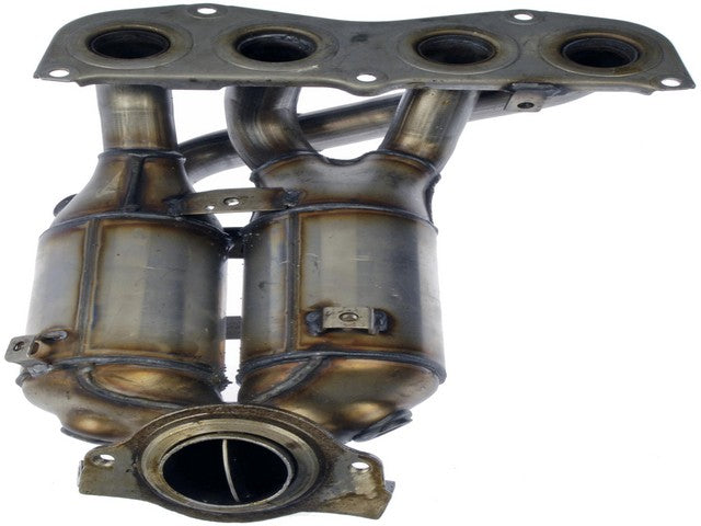 Dorman - OE Solutions Exhaust Manifold with Integrated Catalytic Converter 674-984