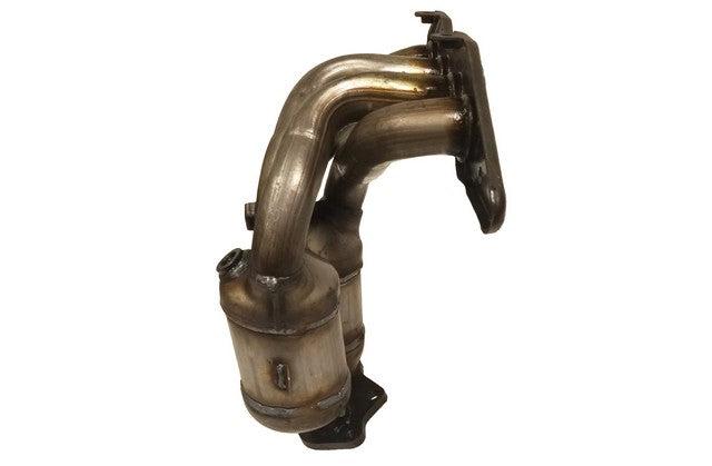 Eastern Catalytic Exhaust Manifold with Integrated Catalytic Converter 40900