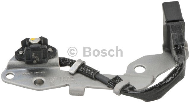 https://www.ShowMeThePartsdb.com/bin/images/Bosch/0232101031back.jpg