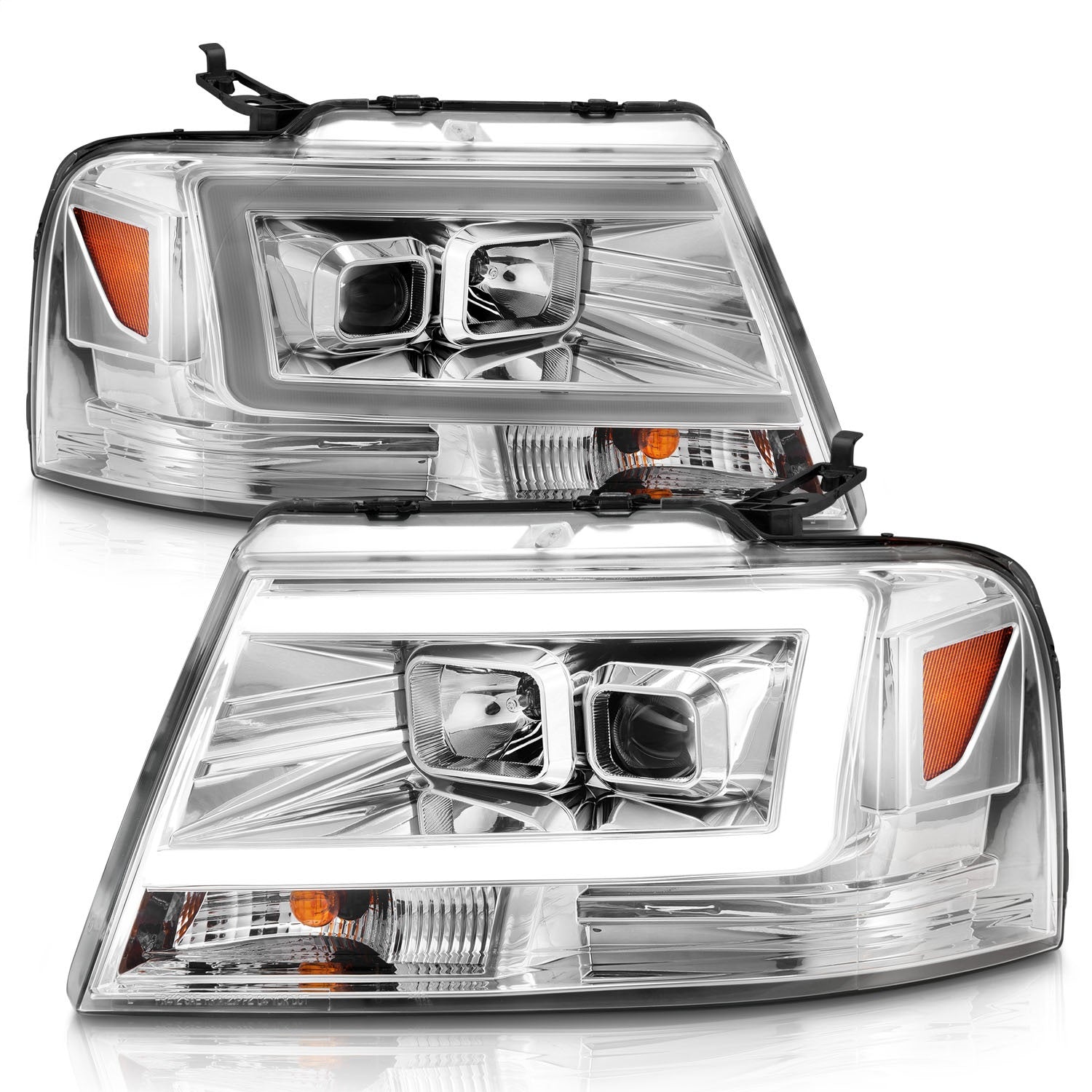 Anzo USA 111542 Projector Headlight Set Fits 04-08 F-150 Mark LT