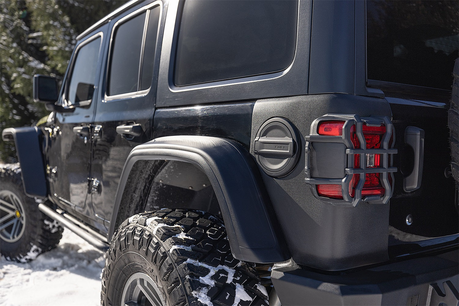 Rugged Ridge 11650.02 Body Armor Rear Tall Corner Fits 97-06 Wrangler (TJ)