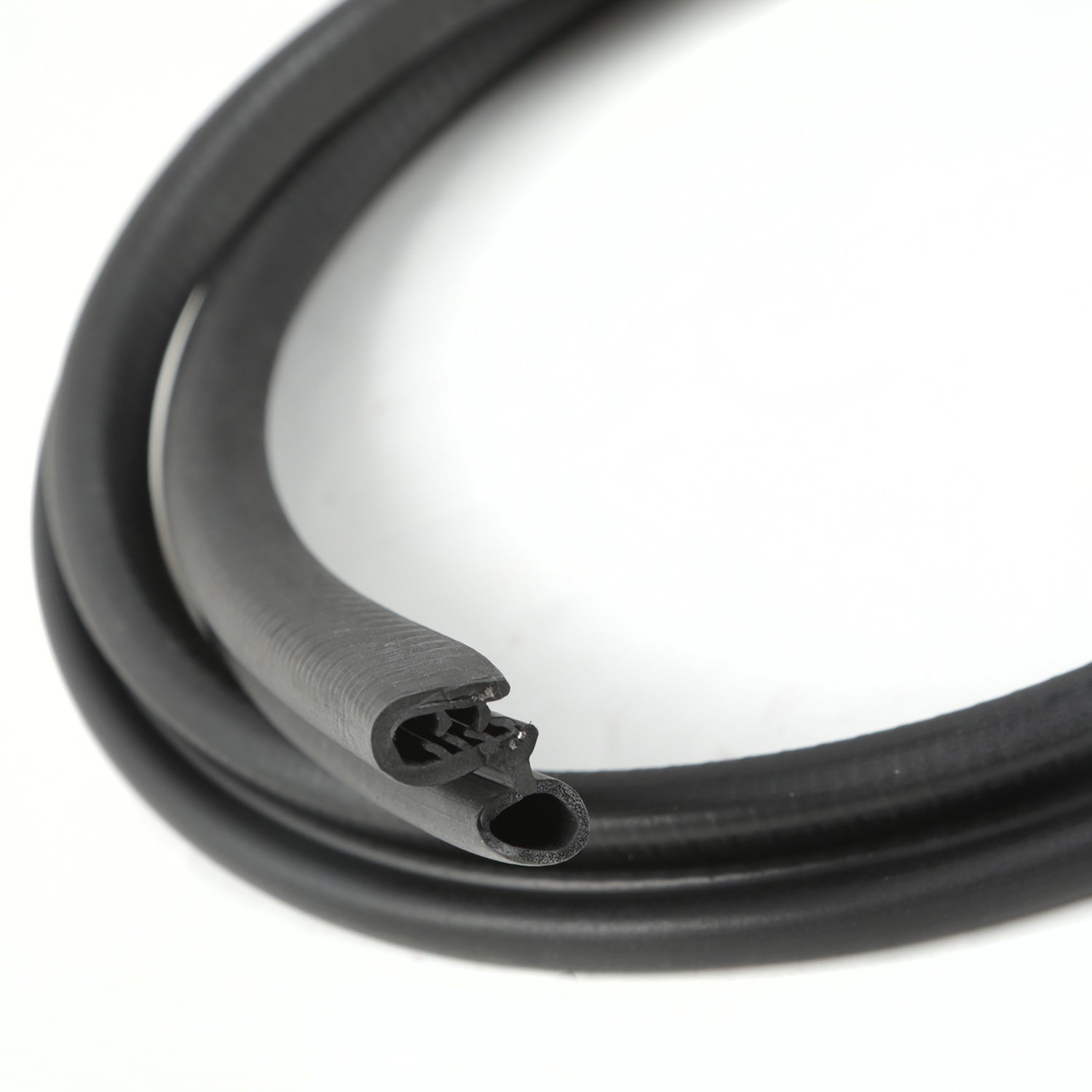 Omix 12302.11 Cowl Rubber Seal Fits 97-06 Wrangler (TJ)