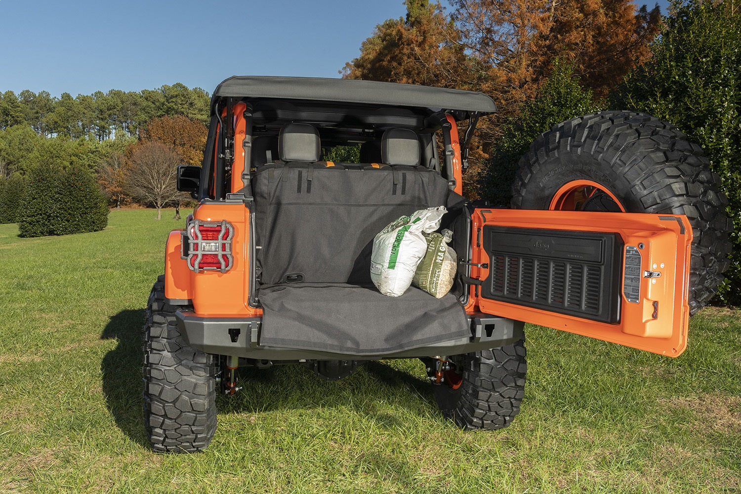 Rugged Ridge 13260.14 C3 Cargo Cover Fits 18-26 Wrangler (JL)