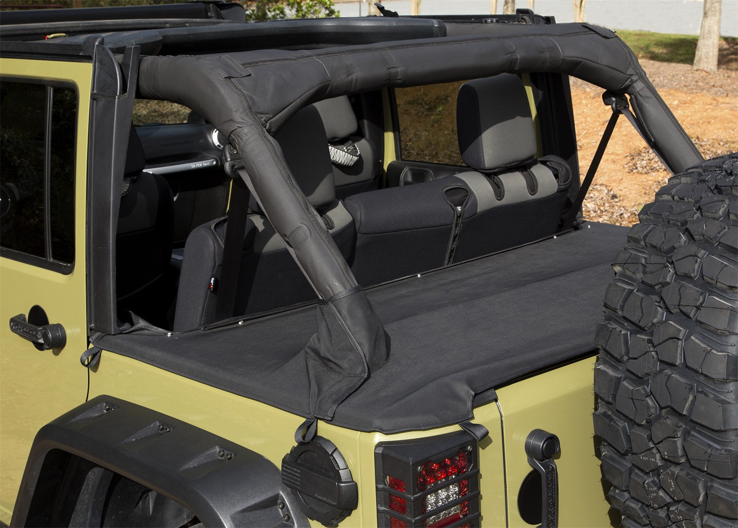 Rugged Ridge 13550.04 Tonneau Cover Fits 07-18 Wrangler (JK)
