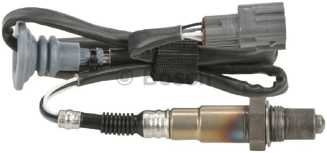 https://www.ShowMeThePartsdb.com/bin/images/Bosch/13644right.jpg