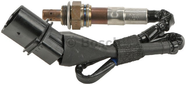 https://www.ShowMeThePartsdb.com/bin/images/Bosch/15646left.jpg