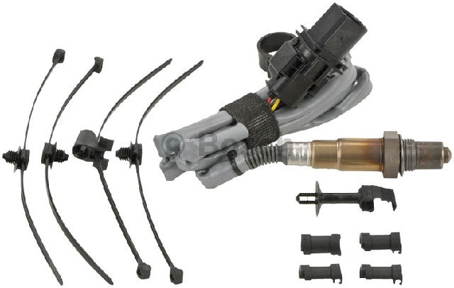 https://www.ShowMeThePartsdb.com/bin/images/Bosch/17024right.jpg