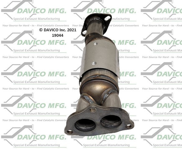 https://www.ShowMeThePartsdb.com/bin/images/Davico/19044-2.JPG