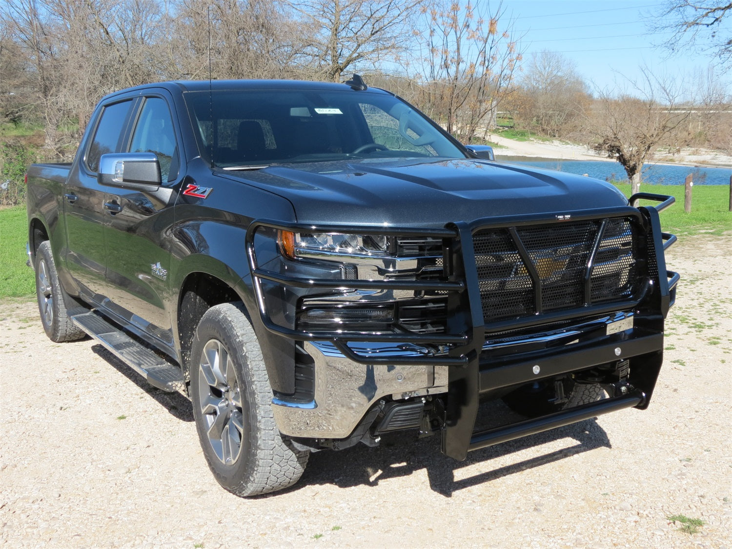 Frontier Truck Gear 200-21-9011 Grille Guard