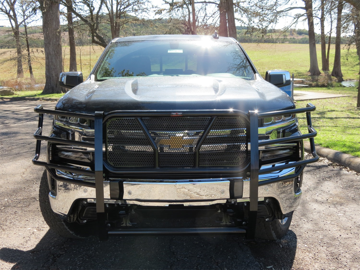 Frontier Truck Gear 200-21-9012 Grille Guard