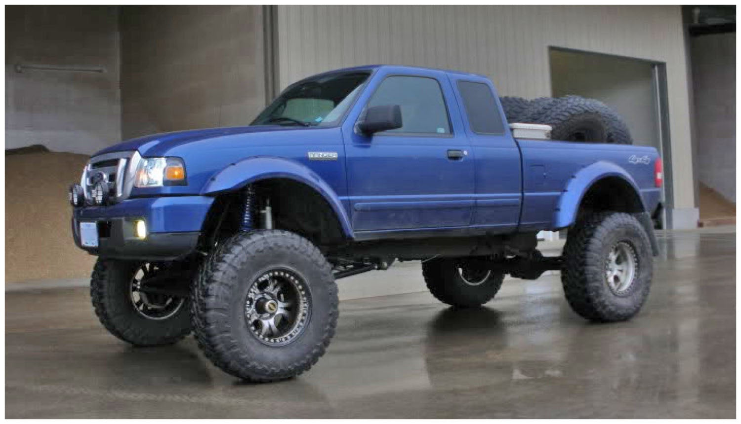 Bushwacker 21028-11 Cut-Out Fender Flares Fits 93-11 Ranger
