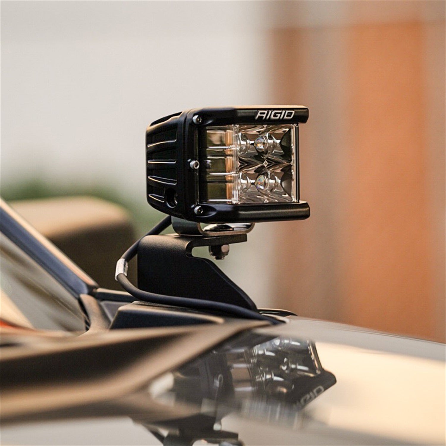 https://www.catalograck.com/ImgVDHR/RIG/46736_20-202021_2B_20Ford_20F-150_A-Pillar_20Mounts-Lifestyle-01.jpg