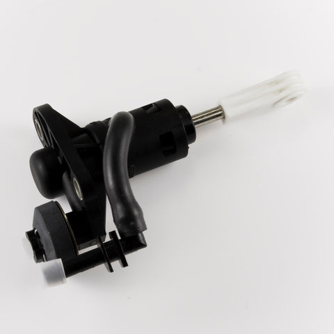 LuK Clutch Master Cylinder  LMC352