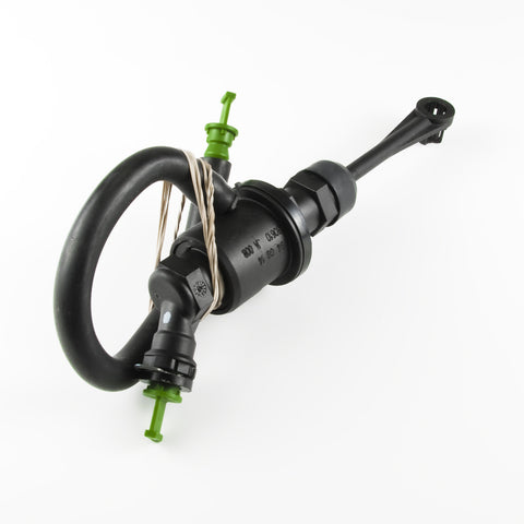 LuK Clutch Master Cylinder  LMC437