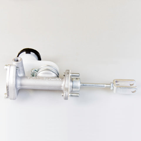 LuK Clutch Master Cylinder  LMC366