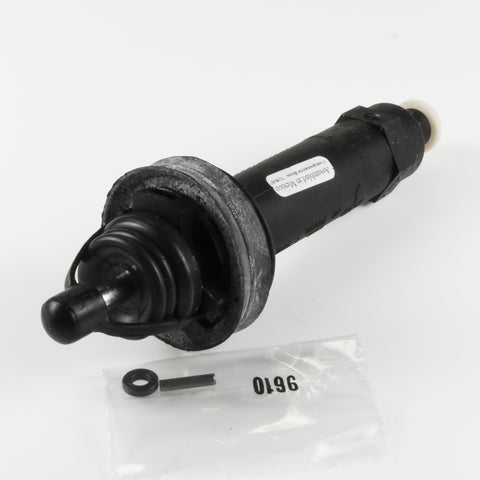 LuK Clutch Slave Cylinder  LSC327