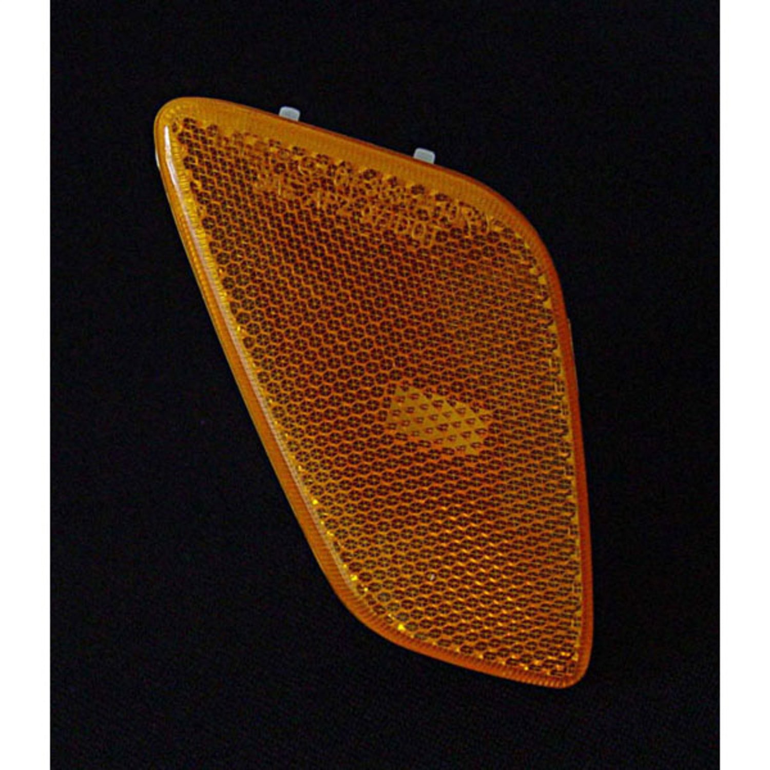 Omix 12401.08 Side Marker Light Fits 97-06 Wrangler (TJ)