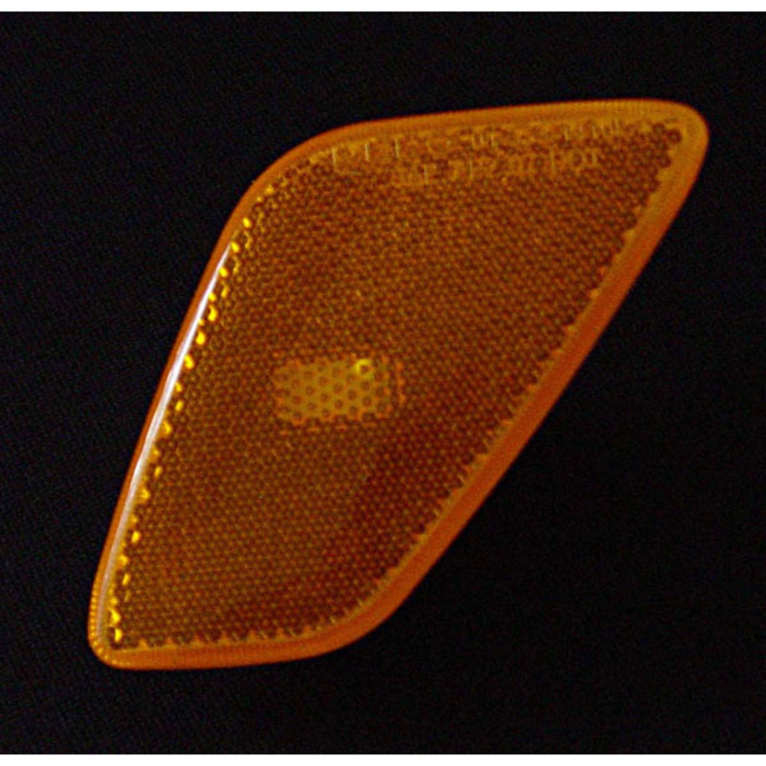 Omix 12401.07 Side Marker Light Fits 97-06 Wrangler (TJ)