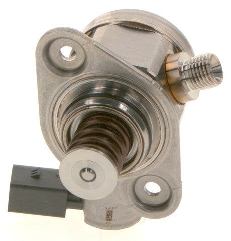 https://www.ShowMeThePartsdb.com/bin/images/Bosch/66833left.JPG