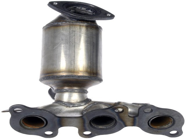 Dorman - OE Solutions Exhaust Manifold with Integrated Catalytic Converter  673-873