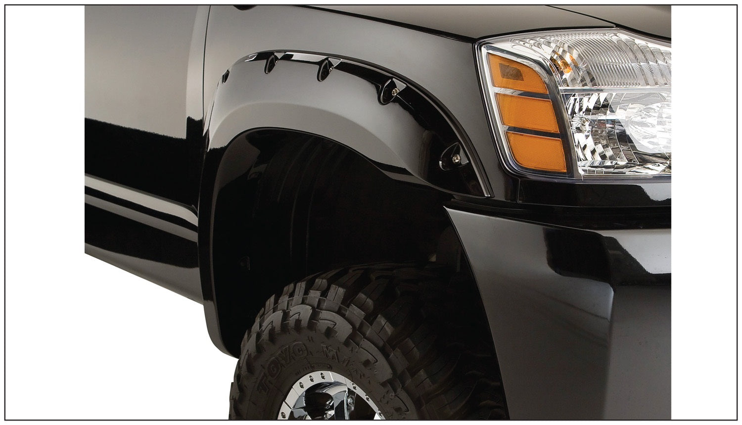 Bushwacker 70013-02 Pocket Style Fender Flares Fits 04-15 TITAN
