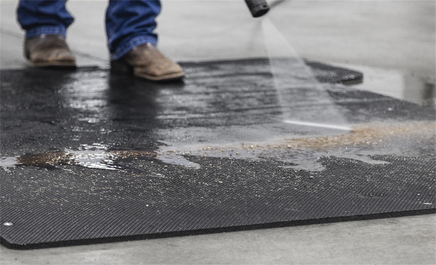 ACI 25050289 ACCESS Truck Bed Mat Fits 22-26 Tundra