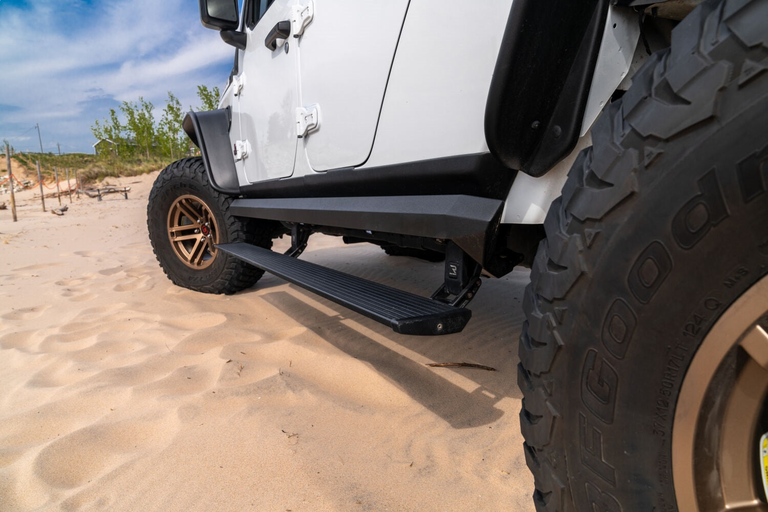 AMP Research 77122-01A PowerStep XL Fits 07-18 Wrangler (JK) Wrangler (JL)