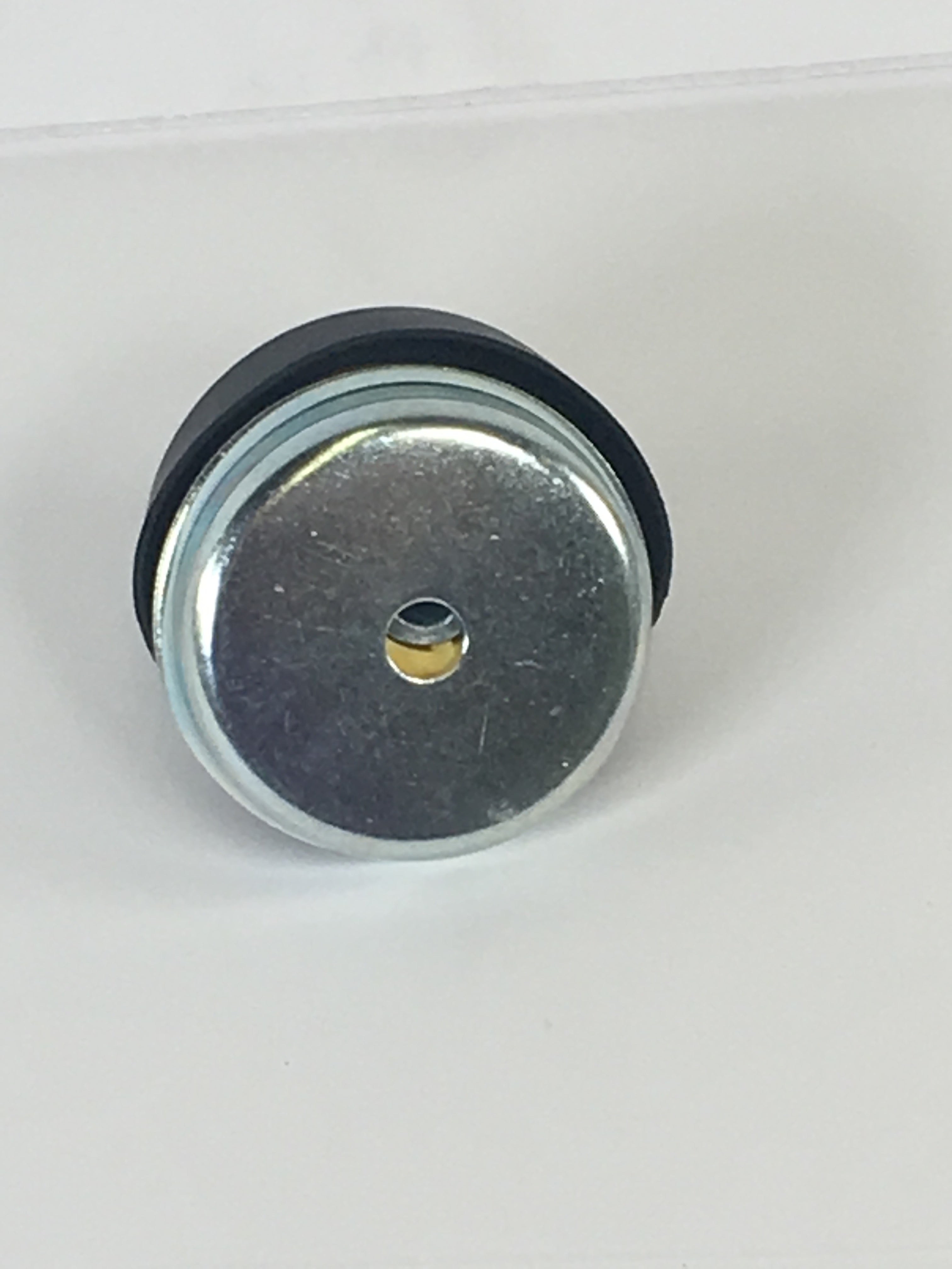 KYB Suspension Shock Absorber Mounting Kit  SM5752