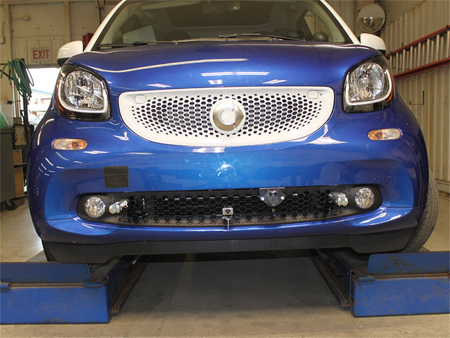 Blue Ox BX2004 Tow Bar Base Plate Fits 16-17 Fortwo