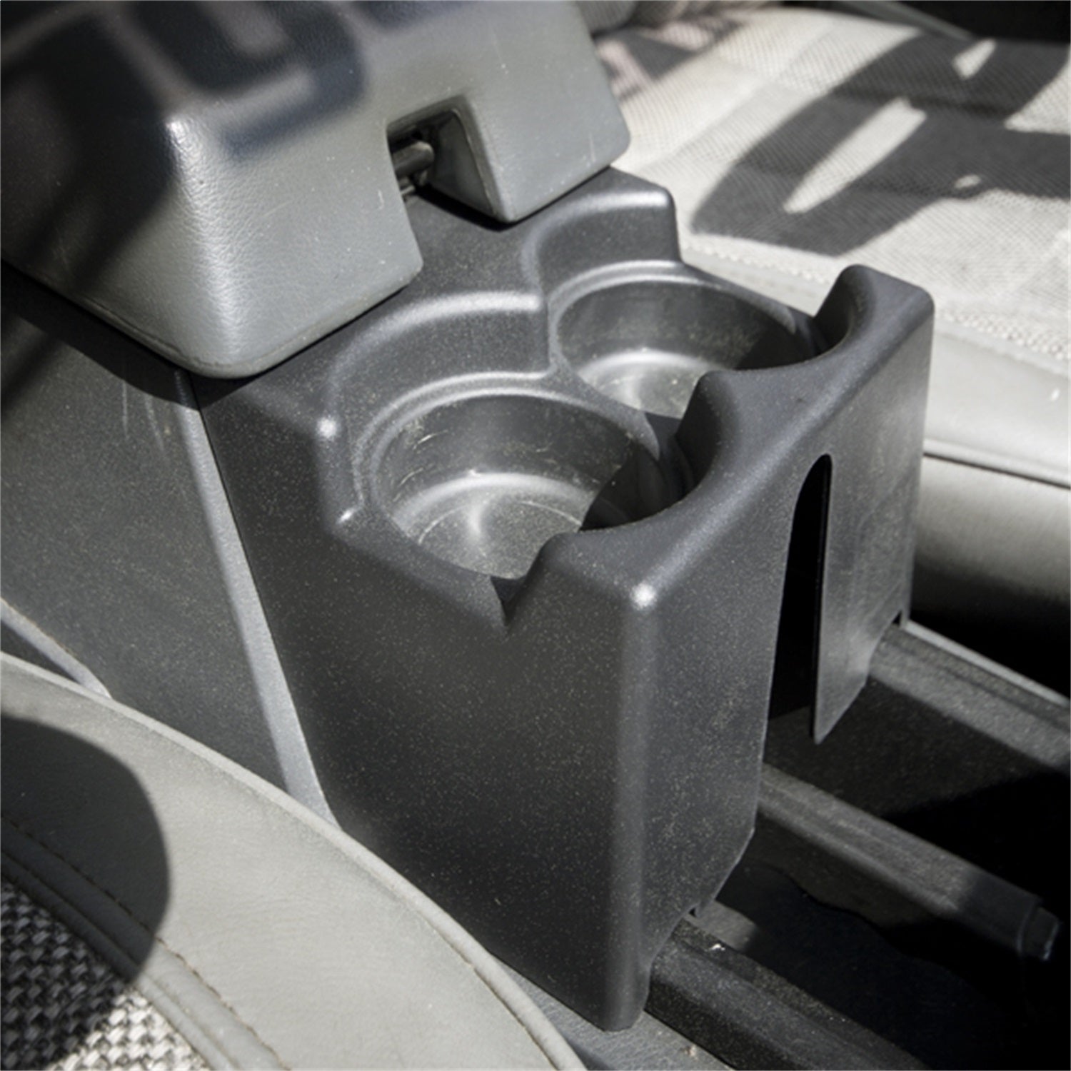 Omix 12035.50 Cup Holder Fits 84-01 Cherokee (XJ)