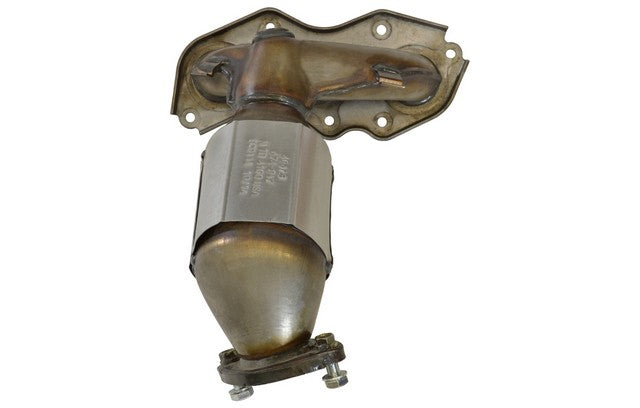 Eastern Catalytic Exhaust Manifold with Integrated Catalytic Converter  40673