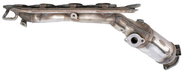 Eastern Catalytic Exhaust Manifold with Integrated Catalytic Converter  41353