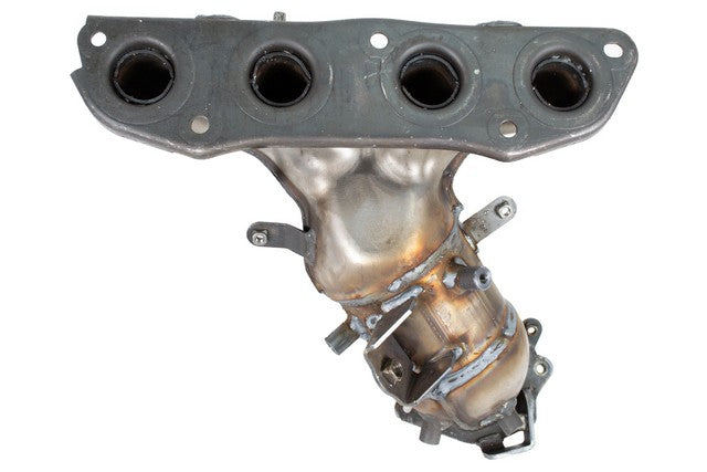 Eastern Catalytic Exhaust Manifold with Integrated Catalytic Converter  41396
