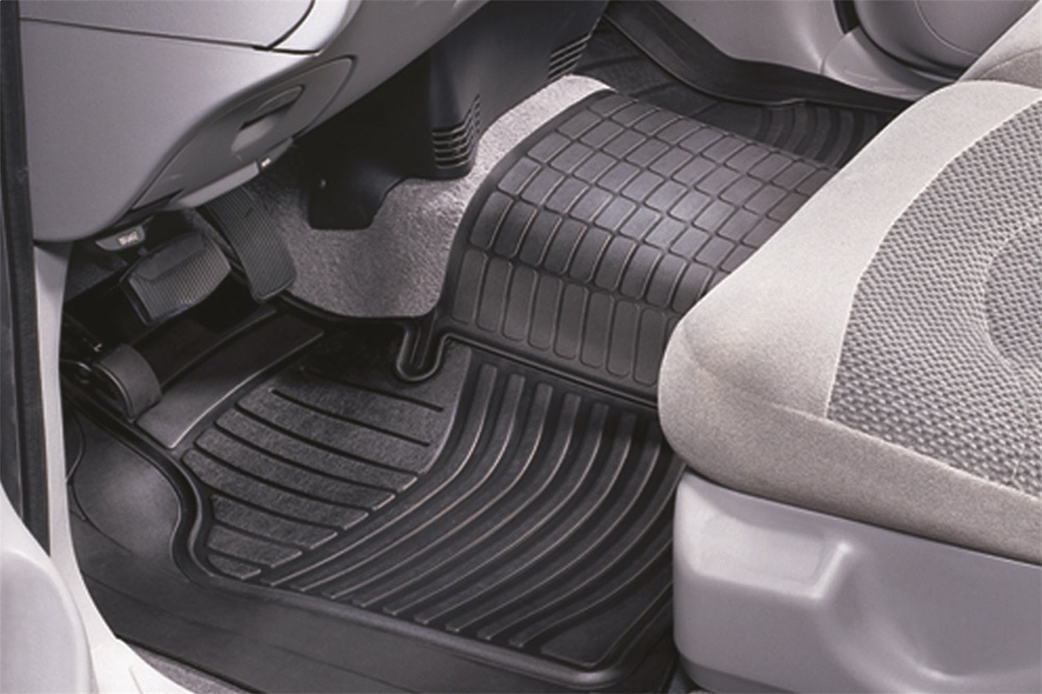 https://www.catalograck.com/ImgVDHR/DEE/FloorMat-90711-Lifestyle.jpg