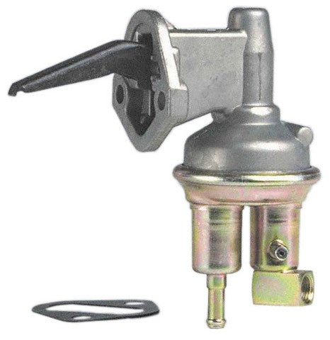 Carter Mechanical Fuel Pump  M6748