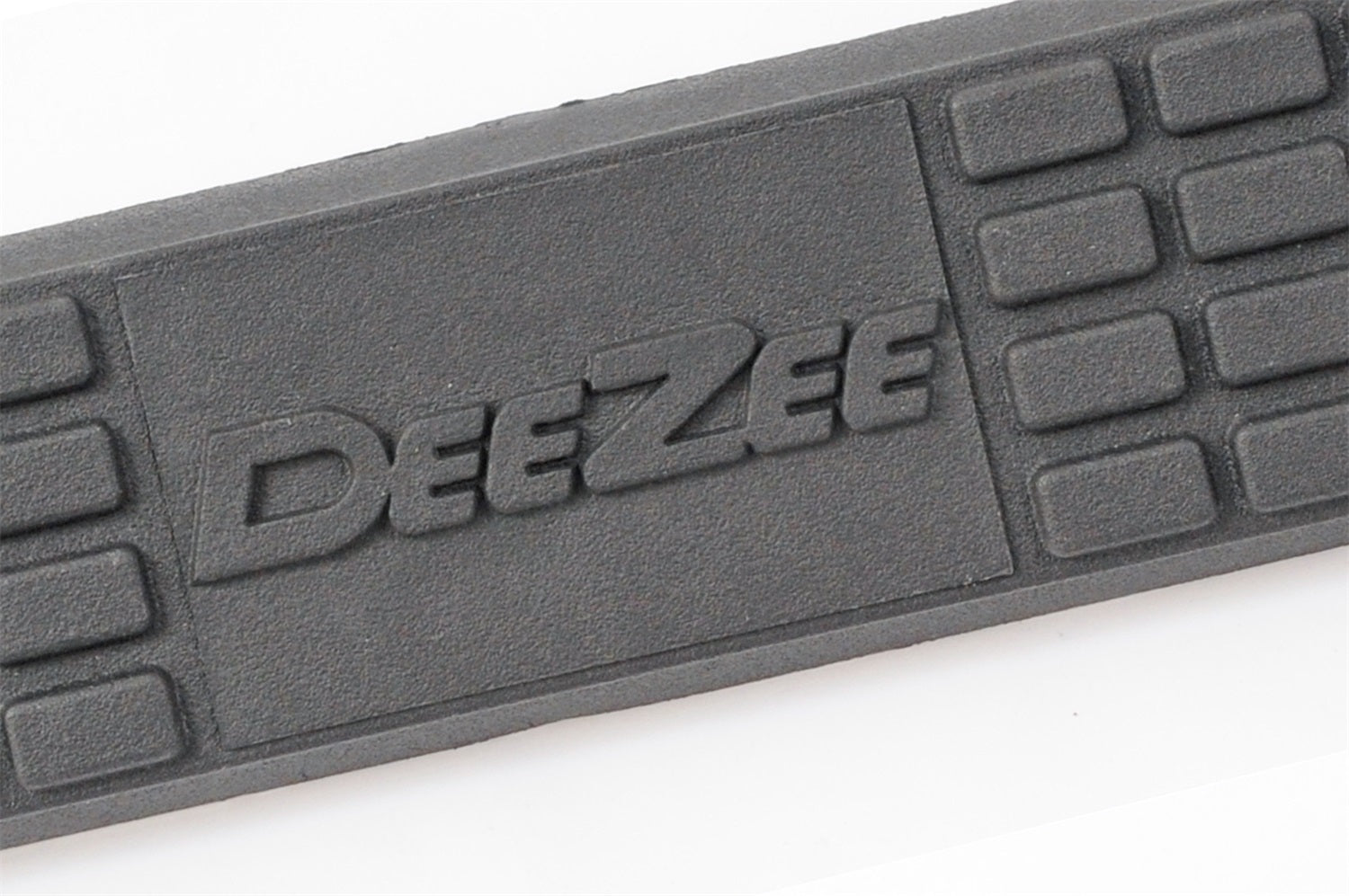 https://www.catalograck.com/ImgVDHR/DEE/Nerf-3in-StepPad.jpg