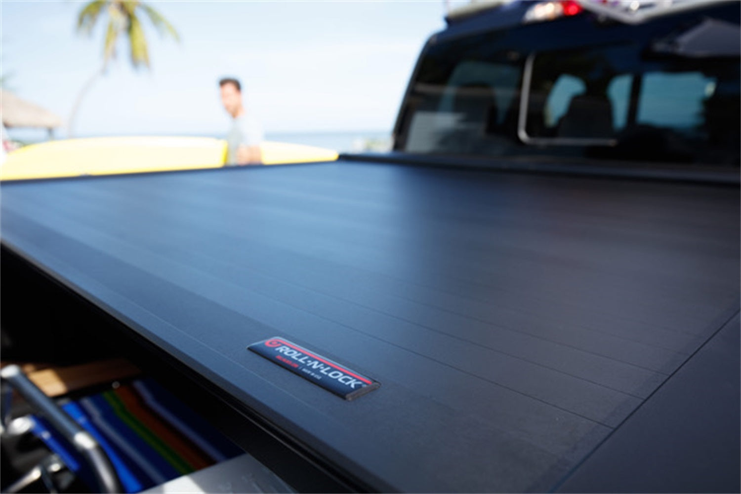 Roll-N-Lock RC575E Roll-N-Lock E-Series Tonneau Cover Fits 22-26 Tundra