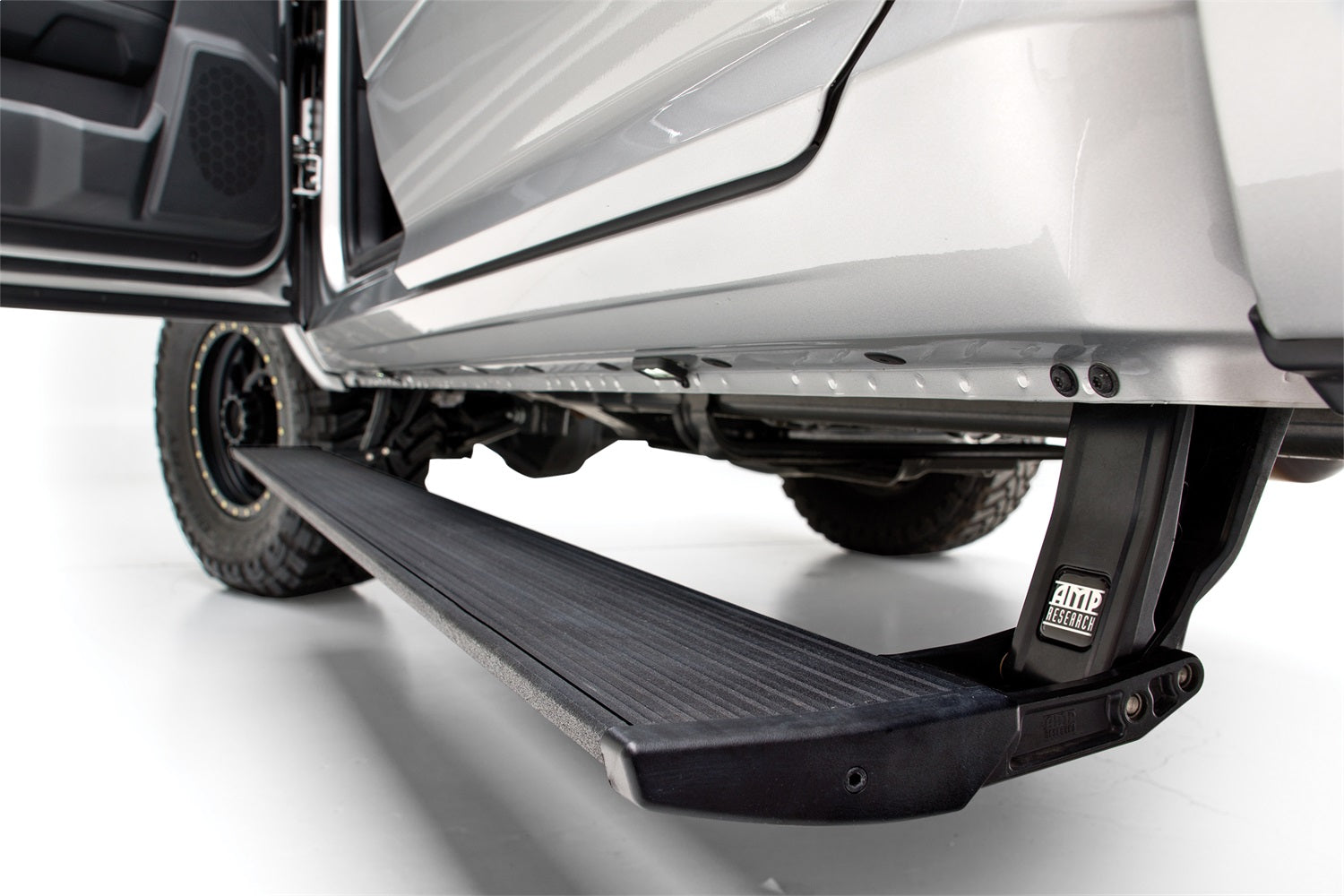 AMP Research 76140-01A PowerStep Plug-N-Play System Fits 21-26 Bronco Ranger
