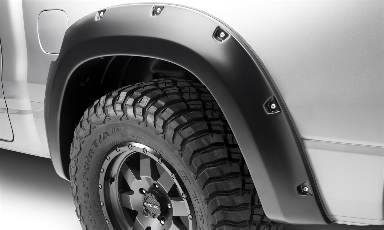 Bushwacker 50054-02 Pocket Style Fender Flares Fits 19-26 1500 2500 3500