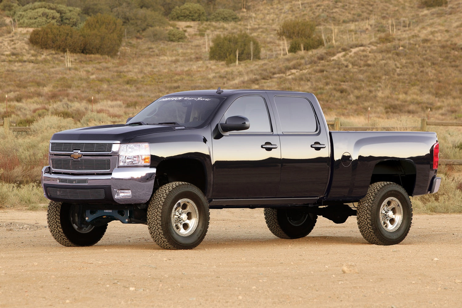 Fabtech K1045 Raised Torsion Suspension Lift System