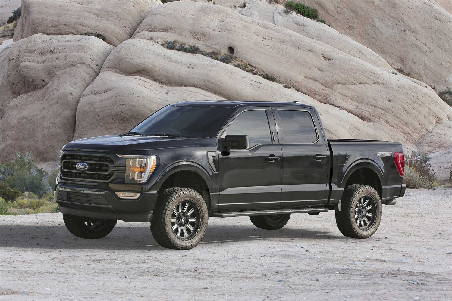 Fabtech FTS22327 Uniball UCA Lift Kit Fits 21-24 F-150