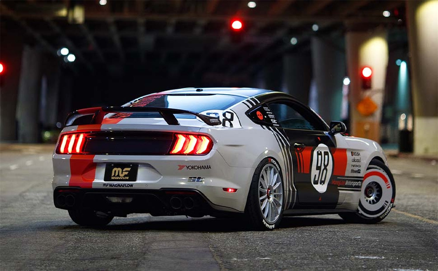 https://www.catalograck.com/ImgVDHR/MGF/magnaflow-competition-series-loudest-exhaust-system-01.jpg