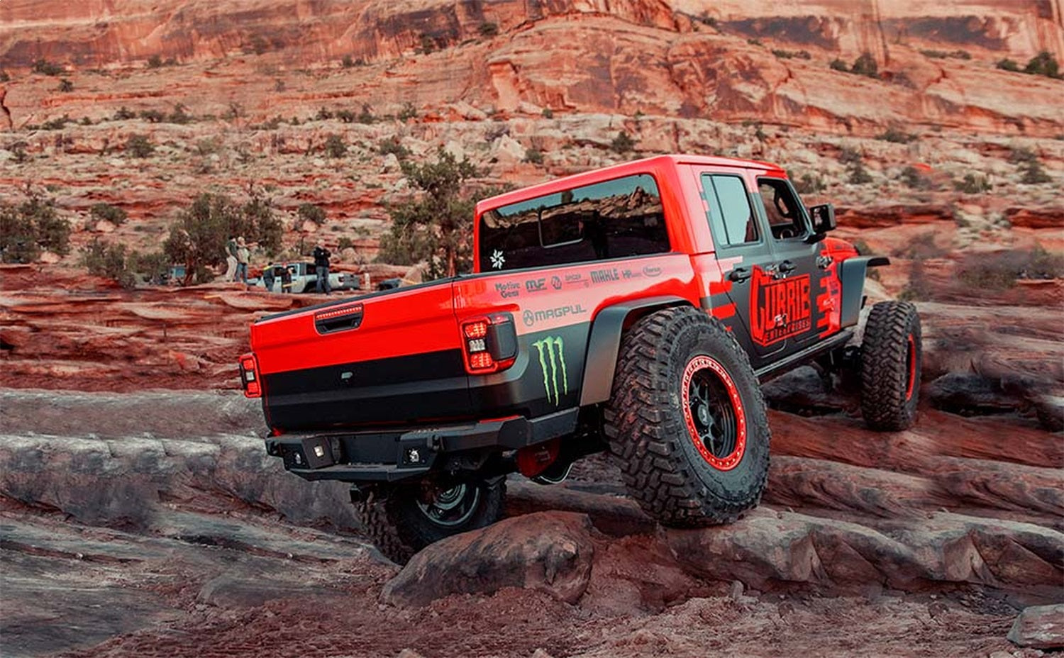 https://www.catalograck.com/ImgVDHR/MGF/magnaflow-off-road-pro-series-high-clearance-design-exhaust-system-0.jpg